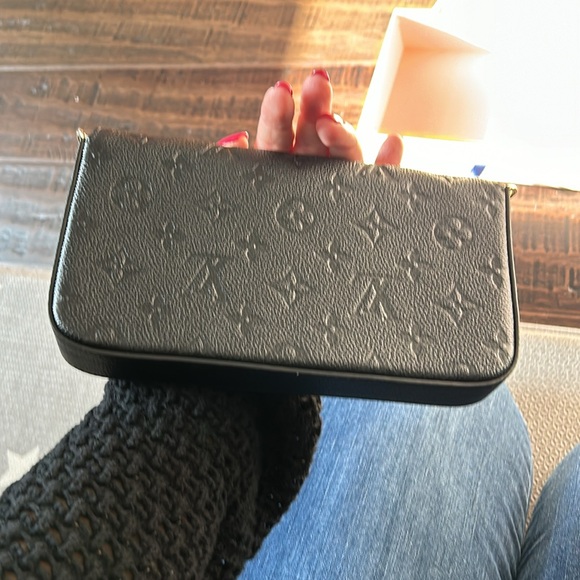 BNIB Louis Vuitton Felice Pouchette - Picture 7 of 8